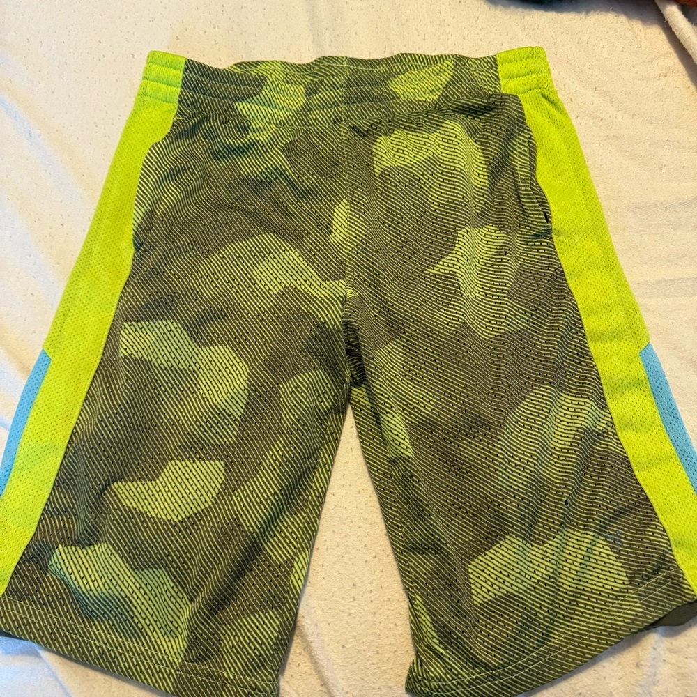10/12 2 boys shorts. Call out on one of them